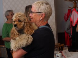 Künstler helfen Kinder - Mit Musik zur Menschlichkeit